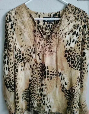 Dana Buchman 100% silk